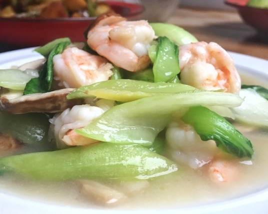 虾仁炒生菜