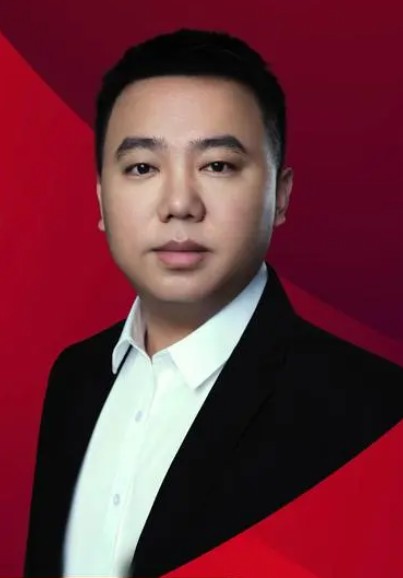 李昆（山西振东制药股份有限公司董事长（90后企二代））