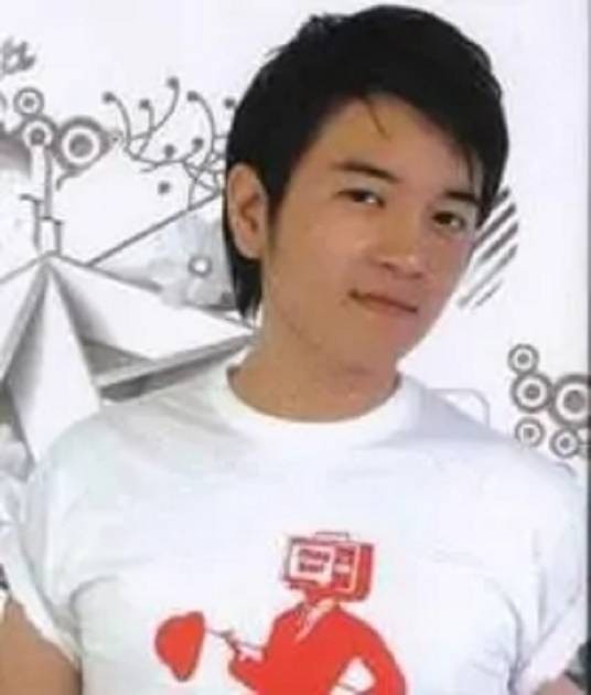 陈扬杰（女鞋设计师）