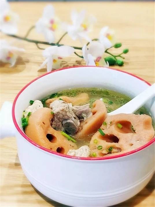 牛腩莲藕汤