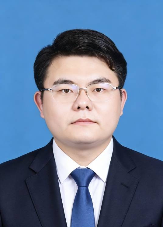 黄伟明（安徽省淮南市凤台县委常委、县人民政府党组副书记、副县长）