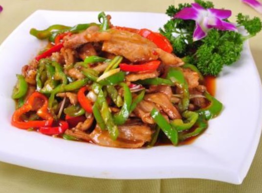 辣椒炒五花肉