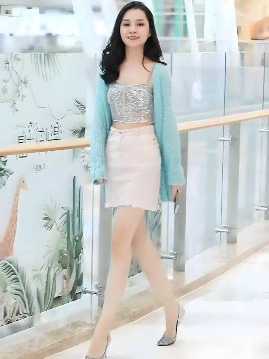 纤纤玉腿