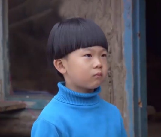 杜金宝（电视剧《樱桃红之袖珍妈妈》中的人物）