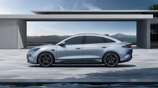 比亚迪秦L EV