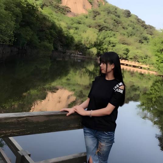 谜尚潮流女装
