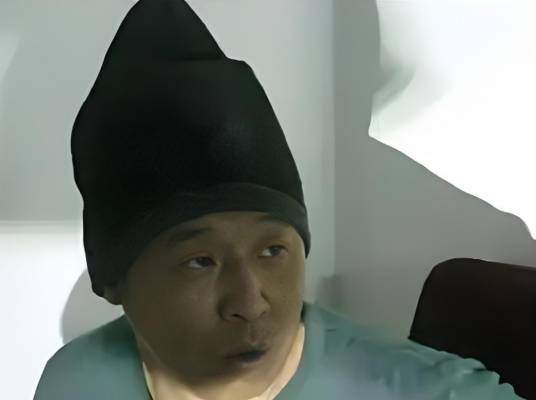 吴宏业（2002年吉林市杀人碎尸案犯罪嫌疑人）