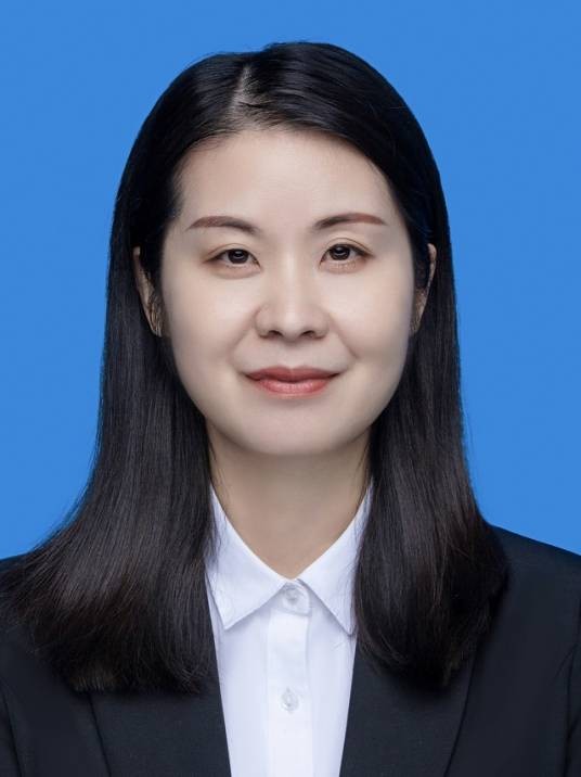 张佳（中南财经政法大学哲学院副院长、副教授）