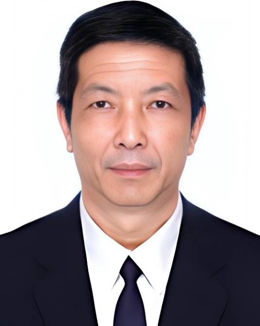 阎非（东航集团董事、党组副书记）