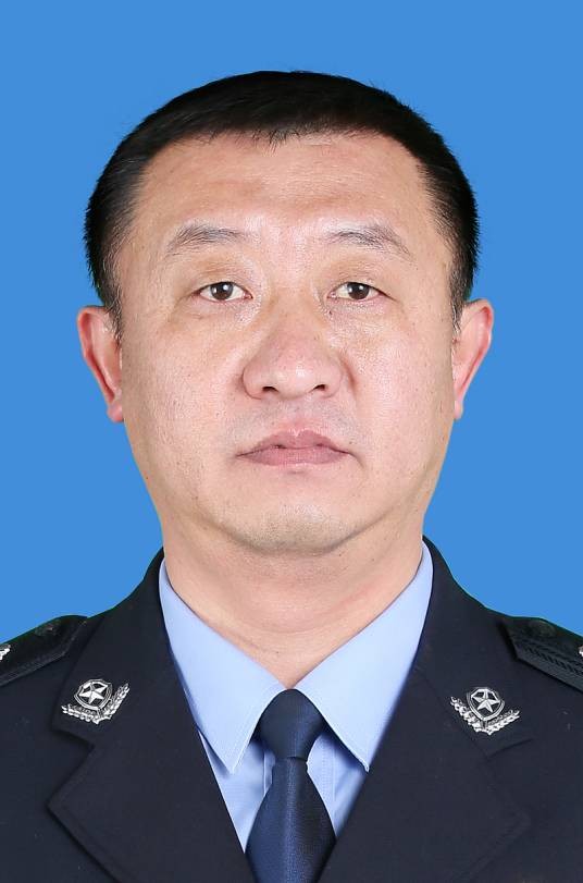 王锋（陕西省延安市洛川县人民政府原副县长）