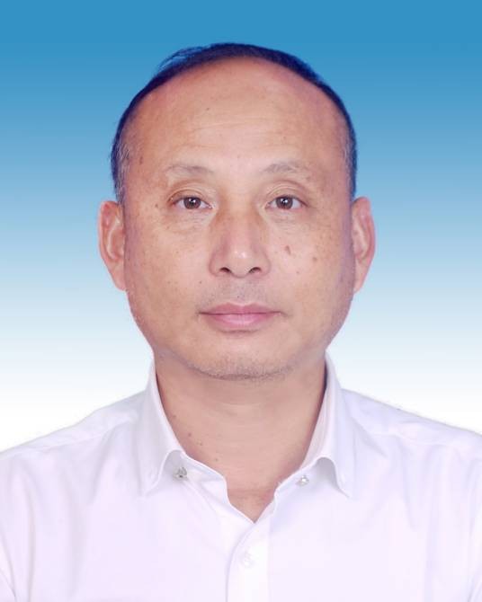 熊小青（江西省九江市永修县马口镇二级主任科员）