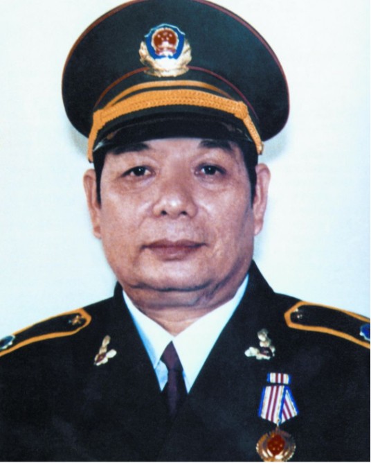 杨水桐