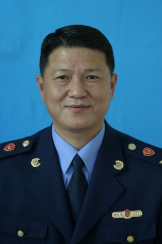 罗江军