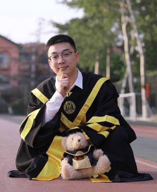 李国栋(西南大学文学院教师)