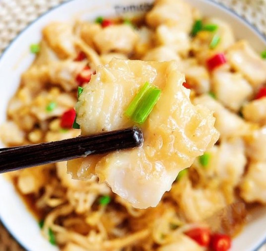 蒜蓉粉丝巴沙鱼