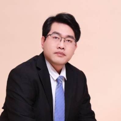 李富民（山东隆湶律师事务所主任、高级合伙人）