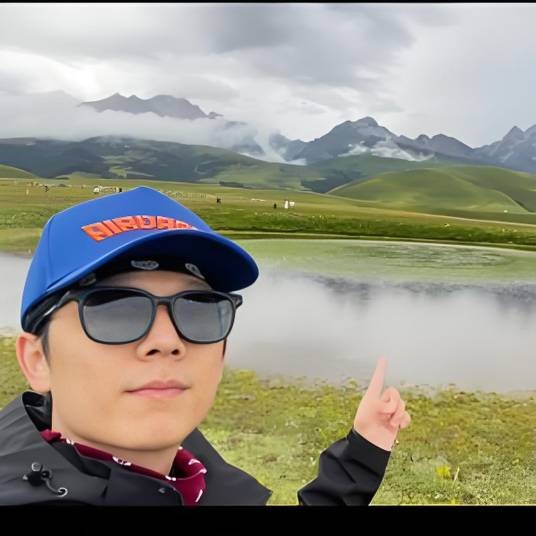 桂林导游小崔