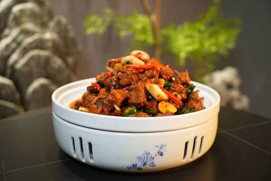 临沂炒鸡（临沂市地方菜品）