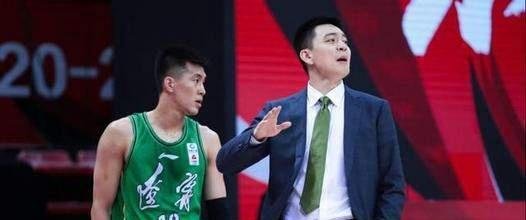 辽宁惜败广东可惜 除了韩德君之外 郭艾伦杨鸣都不及格