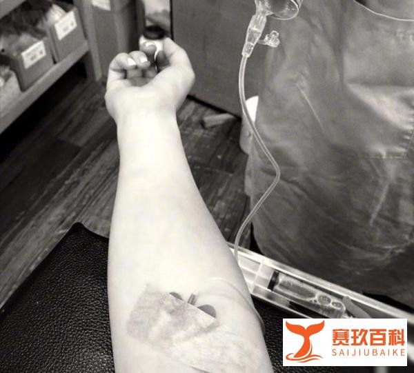 咳嗽令身边人胆战心惊?贾静雯发文感叹人情冷暖,网友实名心疼