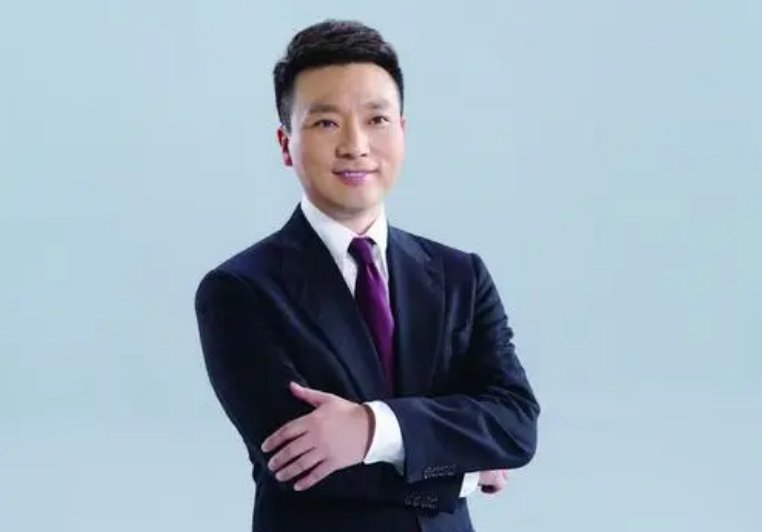 康辉被男粉告白“我爱你”,他是怎么回应的?