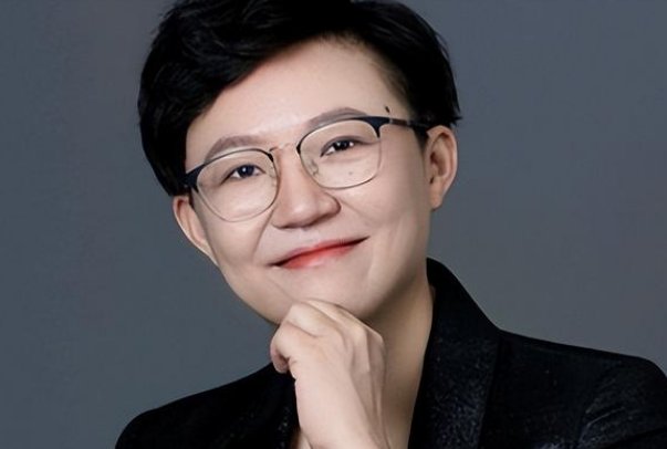 网红张琦老师多大年纪了？