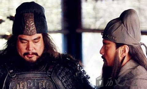 关羽实力放眼三国能排第几?打得过张飞吗?