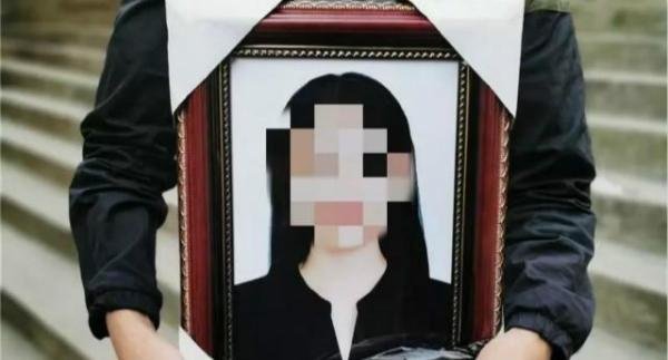 20岁女孩拍完艺术照9天后自杀，什么情况？