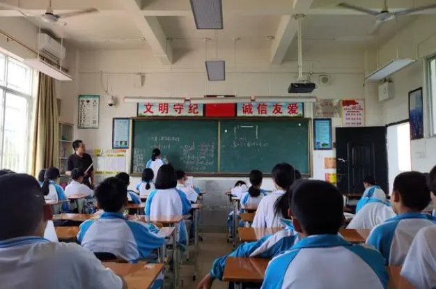 木字加一笔20个