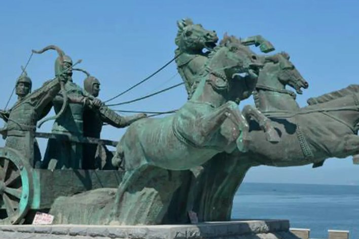 舍车保帅是什么意思