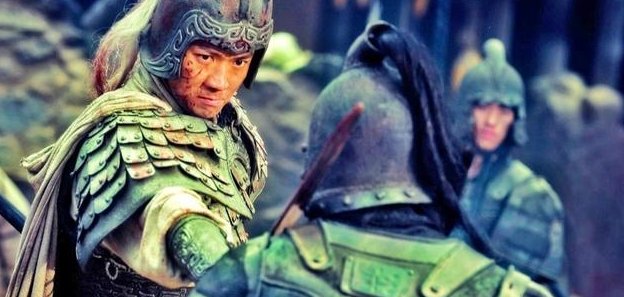 关羽实力放眼三国能排第几?打得过张飞吗?