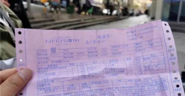 20岁女孩拍完艺术照9天后自杀，什么情况？