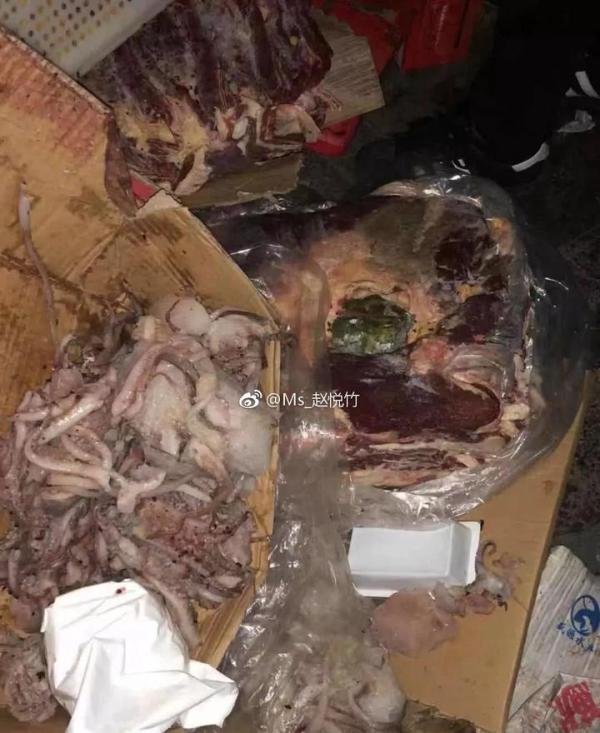 震惊!成都七中实验学校给孩子喂“猪食”,背后食堂承包方竟还负责七中、九中等川内20余所学校