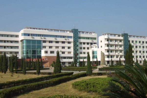南京十大垃圾学校排名?