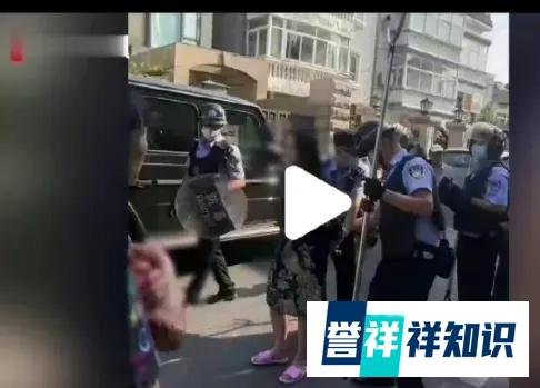 杭州女子持刀砍死叔叔砍伤母亲与劳荣枝自称当年被吓得“魂飞魄散”
