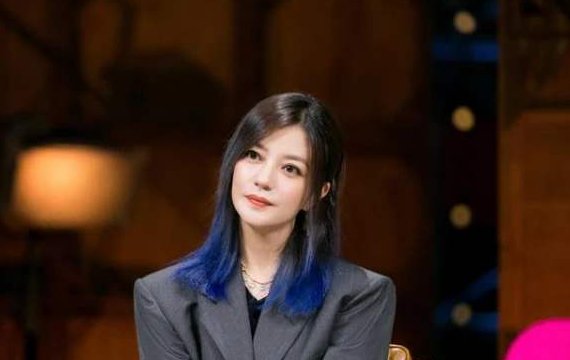 赵薇为何会说捍卫家庭的题材该out了？