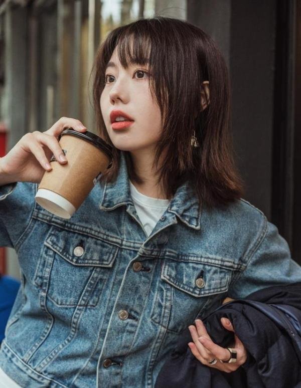 又一位24岁美女网红不幸去世!坐飞机心脏骤停,网友纷纷表示惋惜