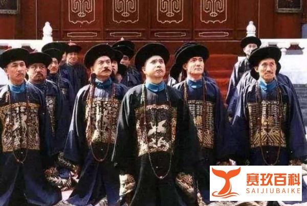 请别再向我推送疫情,求求你们,给你们作揖了!