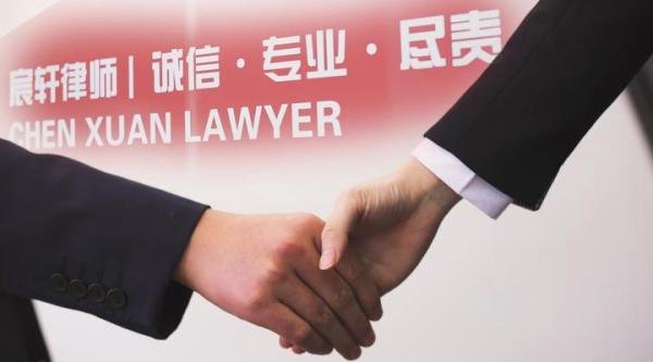 求复合被拒 男子挖女方父母坟墓 故意毁坏坟墓构成犯罪吗?