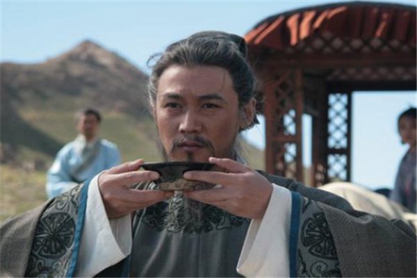 “十年生死两茫茫”,苏轼在对谁表达着哀婉凄凉的感情?