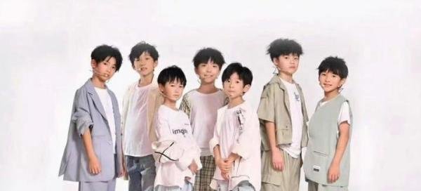 央视评天府少年团解散，是娱乐圈太浮躁还是钱太好赚了?