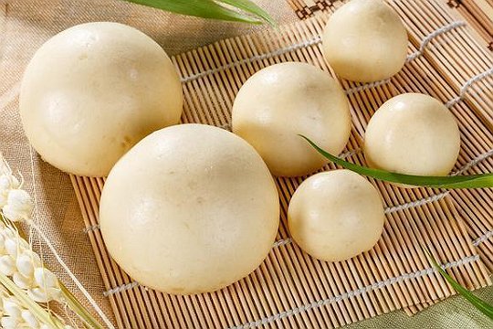 六馍什么意思