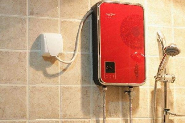 哈佛即热式电热水器 经典III 经典红 J90C和J80C和J70C有什么区别?
