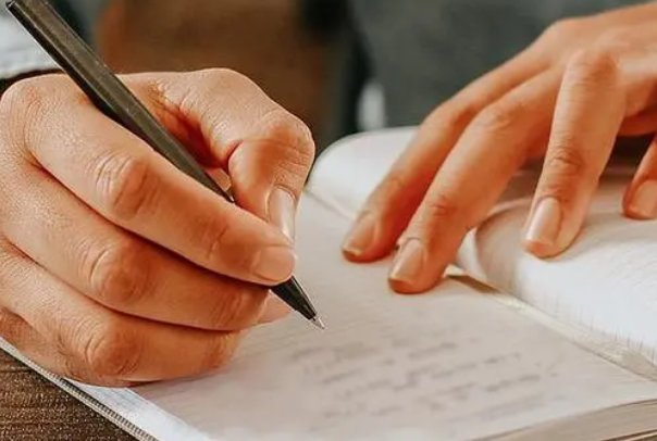 新学期新气象该怎么写