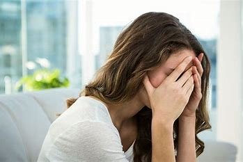 江苏一酒吧禁超130斤女生进惹怒女性!官方是如何回应这件事的?
