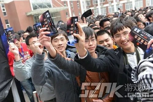 DOTA2 发布会回顾:现场粉丝无限狂欢