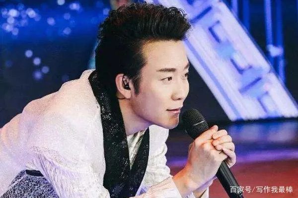李玉刚暴露自己的真实品行,他是一个什么样的人?