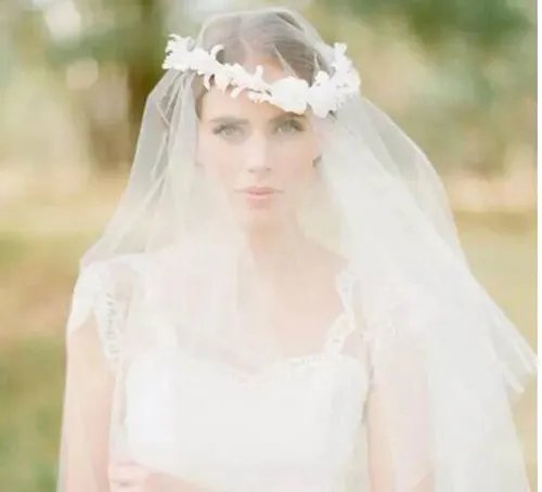 婚纱照短发造型怎么设计  2017短发婚纱照造型大全