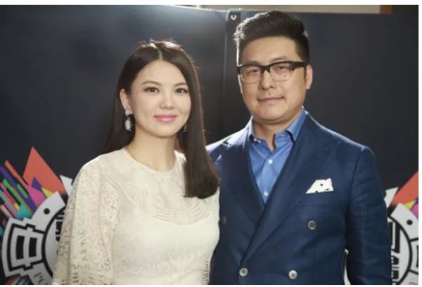 李湘王岳伦千万豪宅曝光!上下三层似宫殿一般,她家为何这么有钱?