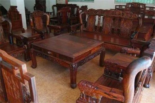 最新红木家具价格是多少钱 如何选购到优质的红木家具
